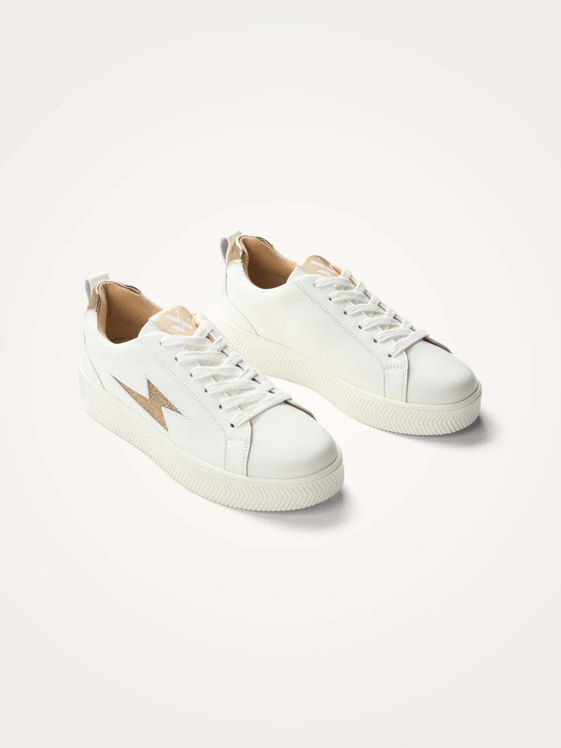 Baskets JANE Emblem - Image 3