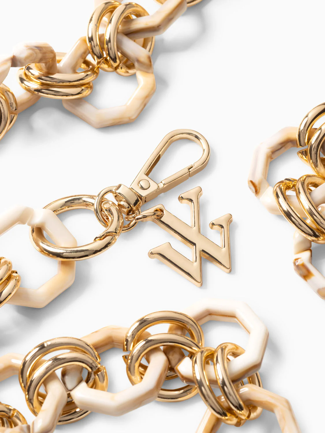 Chaîne de téléphone GINA - Image 5